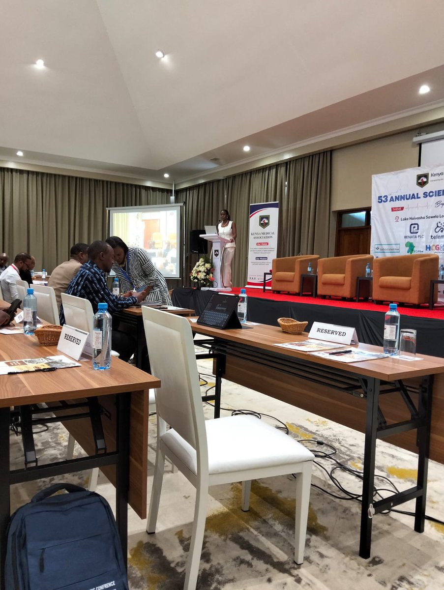 harmreductionke's tweet image. Dr. Simon Kigondu, outgoing KMA President, at #KMA2026. Thank you for your service and commitment to Kenyan doctors. #THR Mbappe Sudi