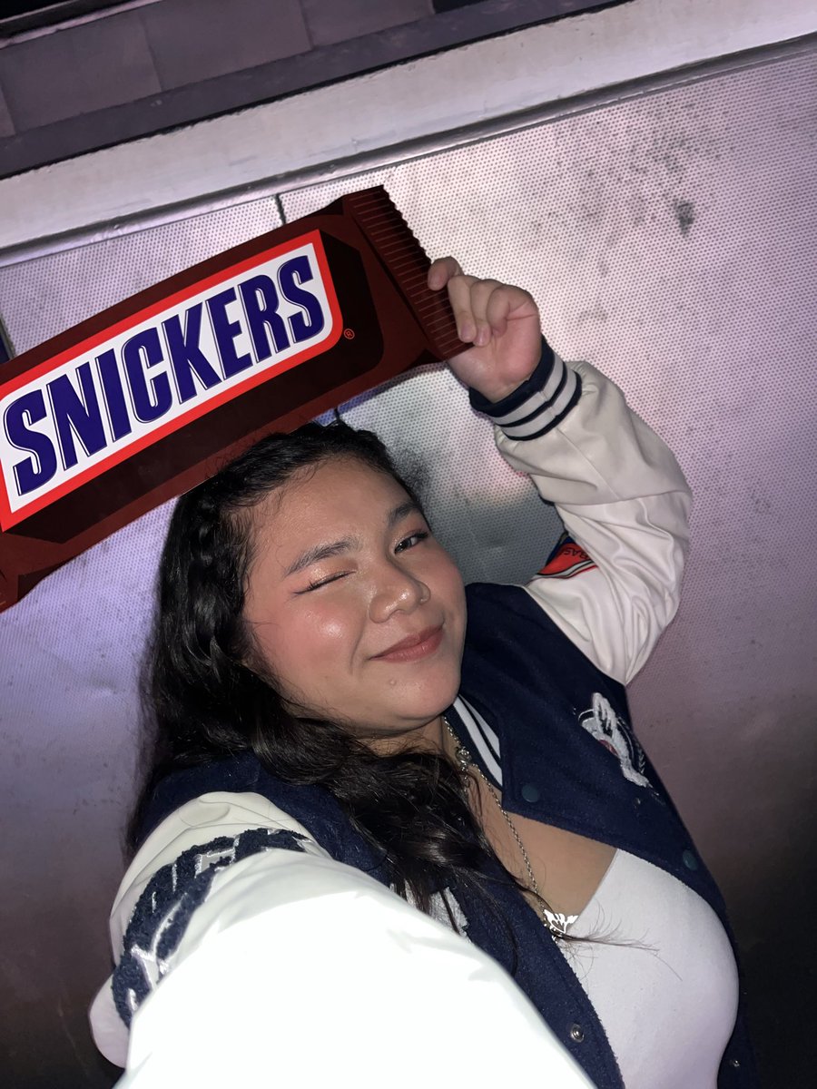 gjhan_'s tweet image. April 11, 2026 - Kim Mingyu (SEVENTEEN) #SNICKERSwithMINGYU
(Smart Araneta Coliseum)