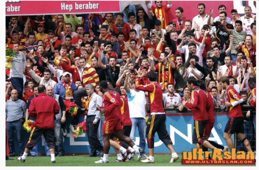 Safa Kaan tweet media