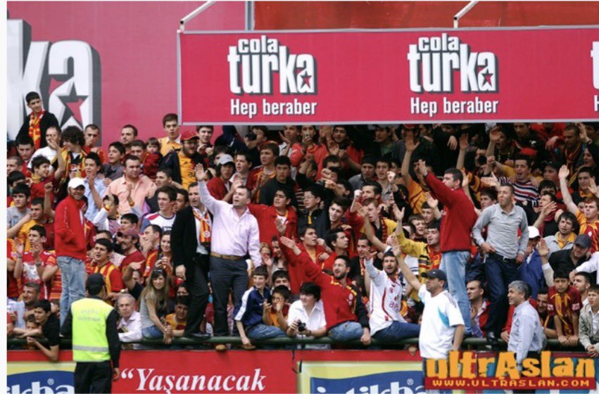 Safa Kaan tweet media