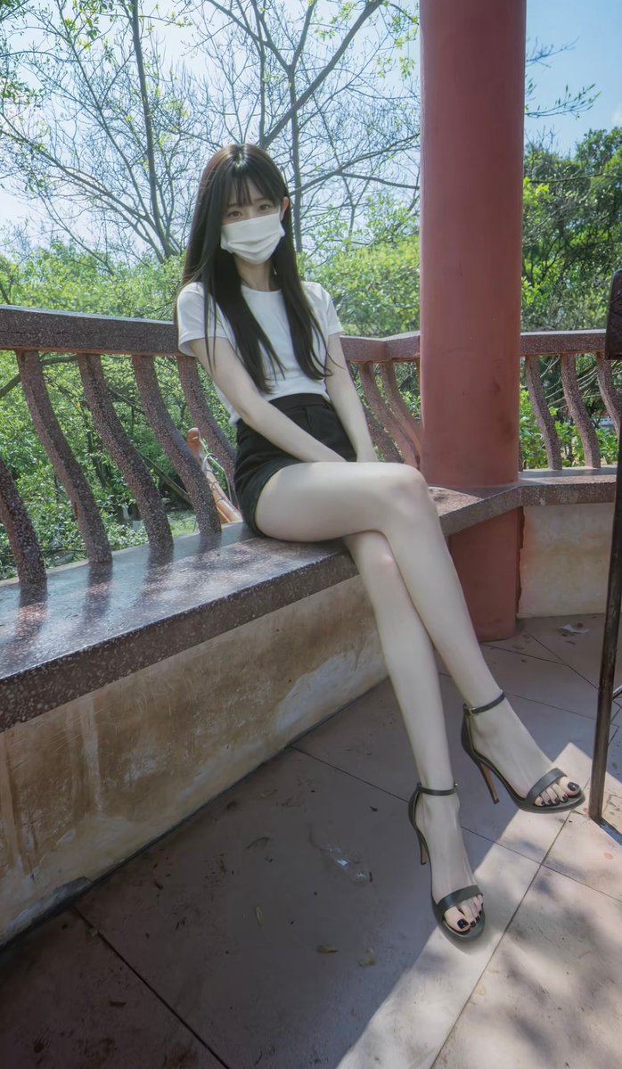 小美少女s tweet media