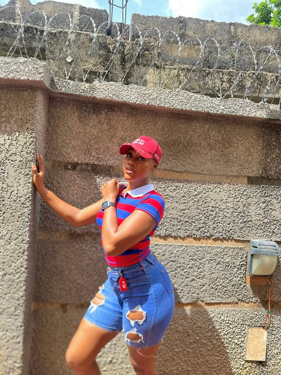 Sommy Praise tweet media