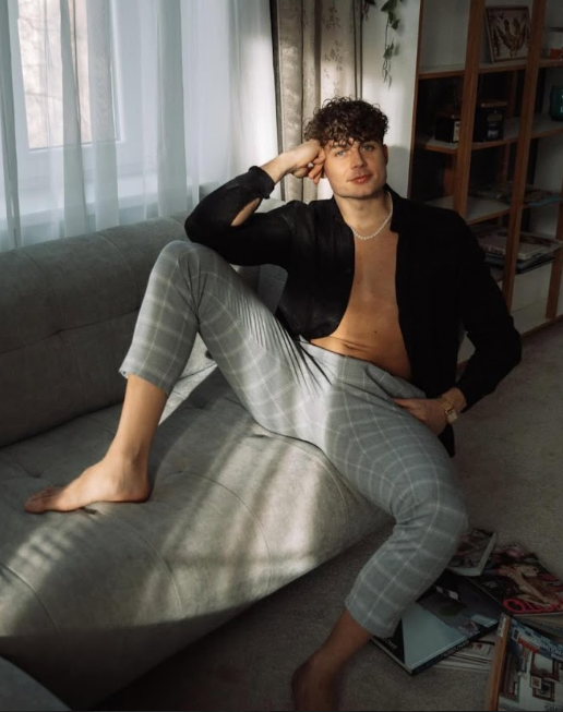 A❤️N❤️D❤️R❤️E❤️A❤️S tweet media