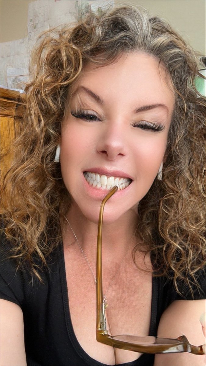 Fuck it all, Love Molly 💋 tweet media