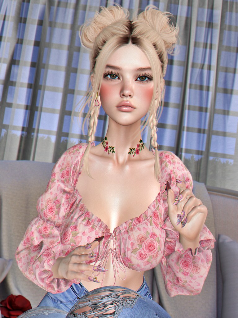 PekennaBohm's tweet photo. Pretty Kitty: *2003 https://t.co/XZTk1d5wFW https://t.co/GndZNGSqbN
