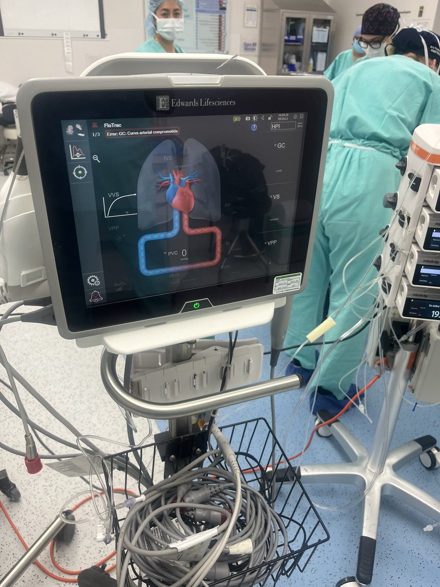 Carlos Zerrweck tweet media