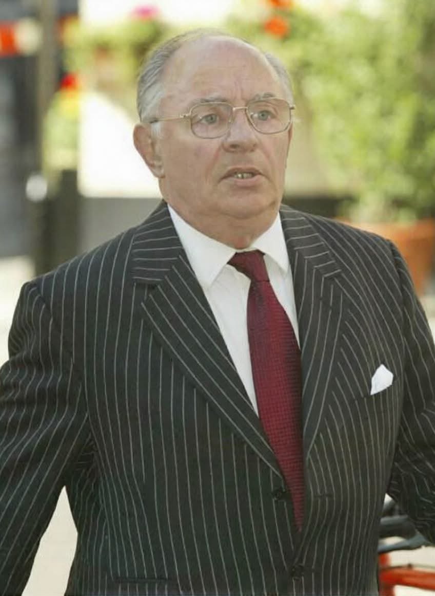 AC_SPARTAN tweet media