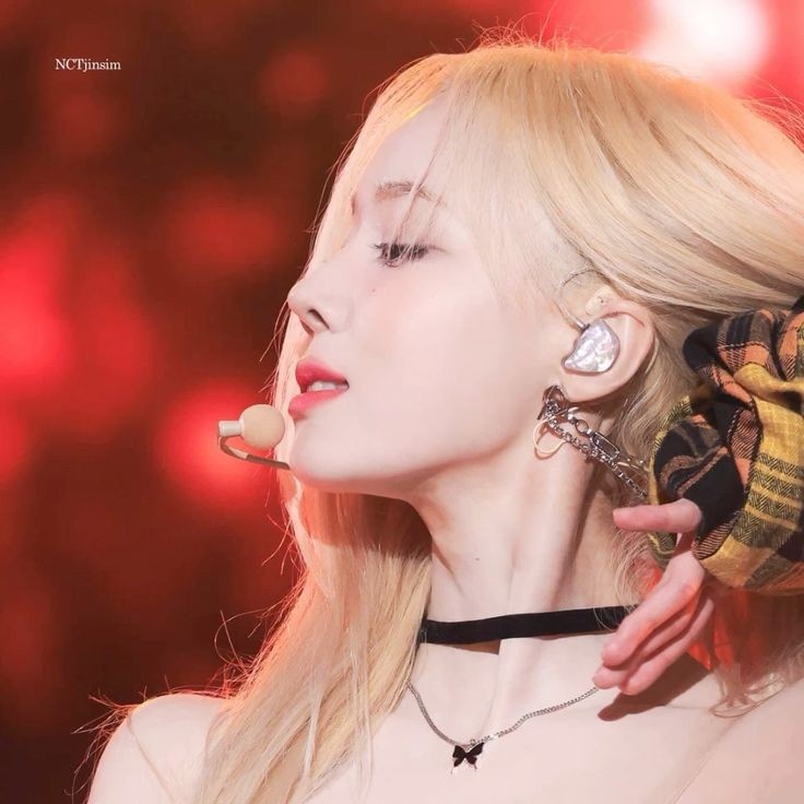 winter’s side profile need its own fandom istg