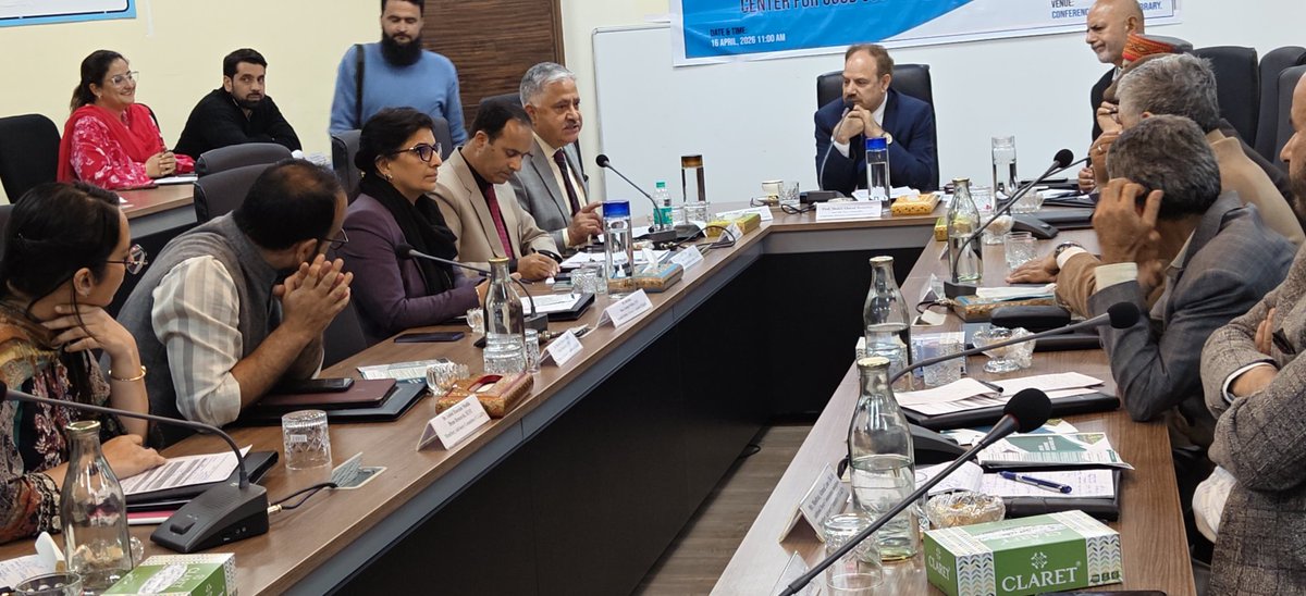 AimaashokAima's tweet photo. Participating in 1st Advisory Board meeting of Islamic University of Science &amp; Technology " Center for Good Governance" https://t.co/4C38lxc8Os