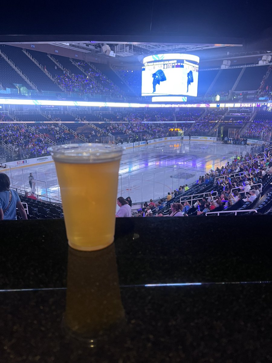 On today’s episode - Turd goes to the 1030am Gargoyles game on kids day and sets a great example by chugging a beer in front of them