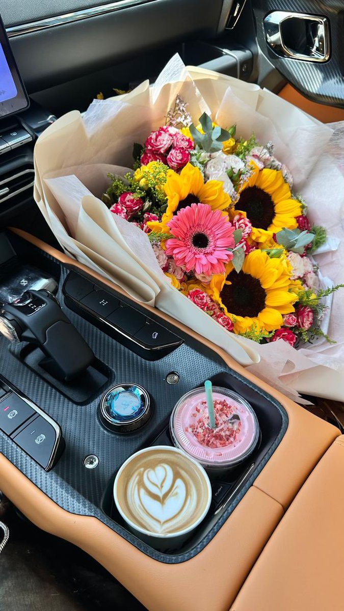 مُستثنى tweet media