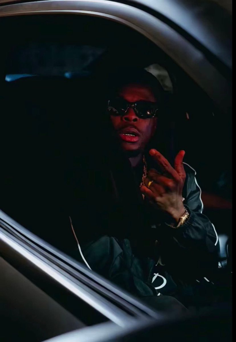 Alpha Oméga tweet media