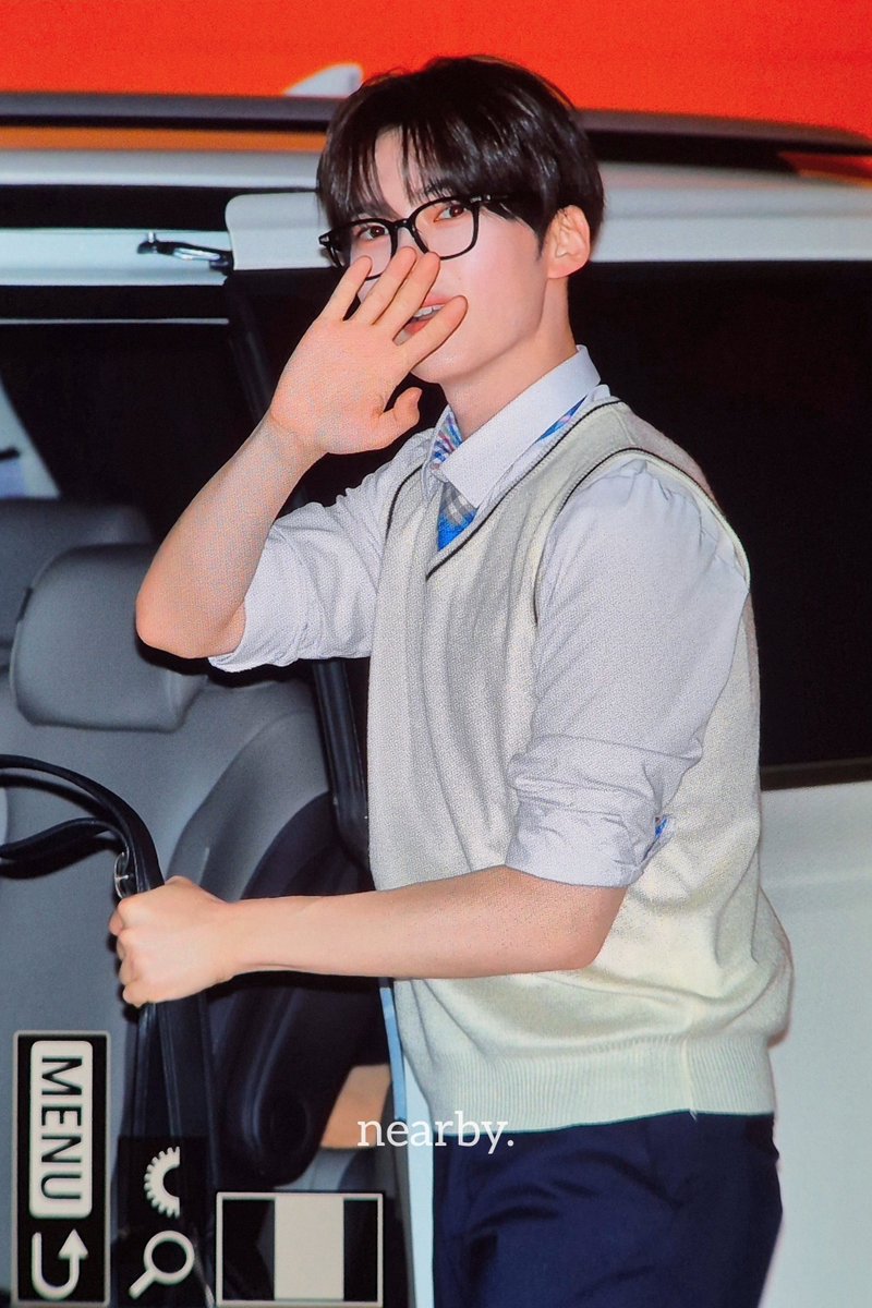 와플이 tweet media