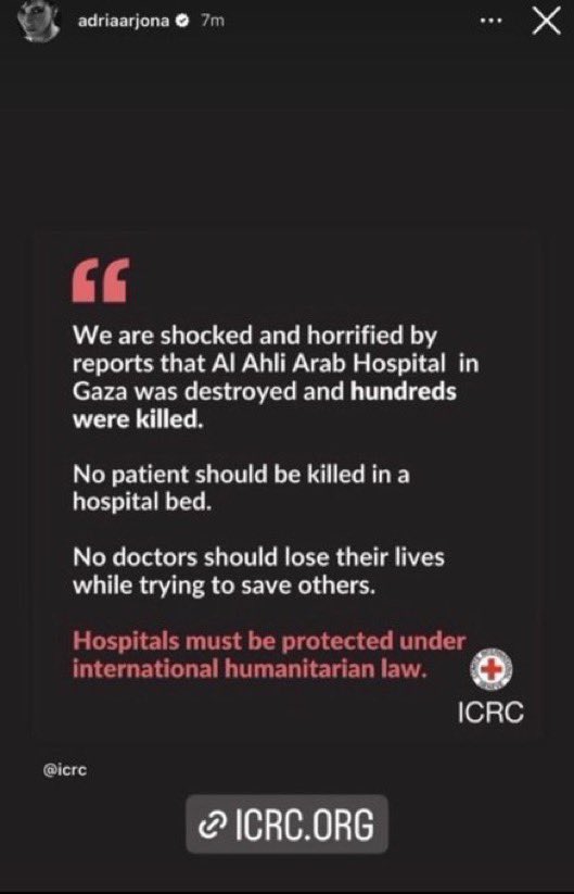 Axel🦇 tweet media