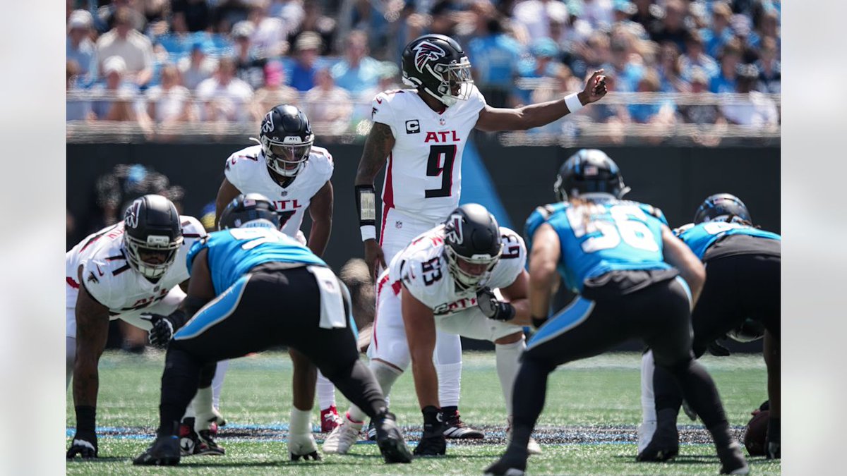 FalconsMOF's tweet photo. Falcons defeat Panthers in Charlotte 24-10. It was the defense that lead the way with 3 ints, 3 sacks &amp; 1 FF. TE K Pitts had 5 catches for 122 yard &amp; 1 td. Falcons improve to 3-0 on the season with Saints next up. @MOFLeagues #MOFS86Wk3 https://t.co/HTPNoopiK6