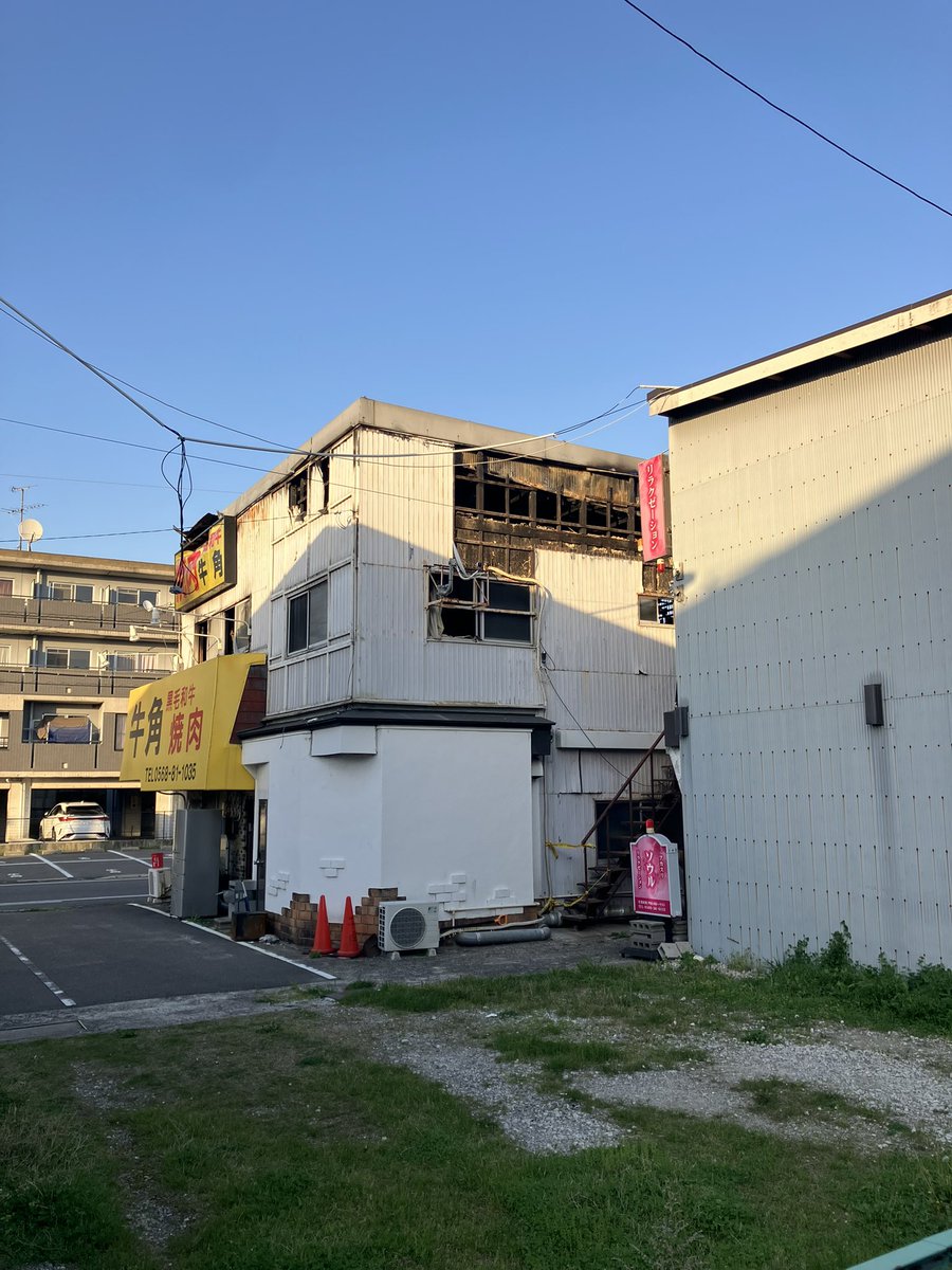 DeepDaylight's tweet photo. 今日見つけた、国道から死角になってるリラクゼーションサロン。 https://t.co/y5HKs29VbB