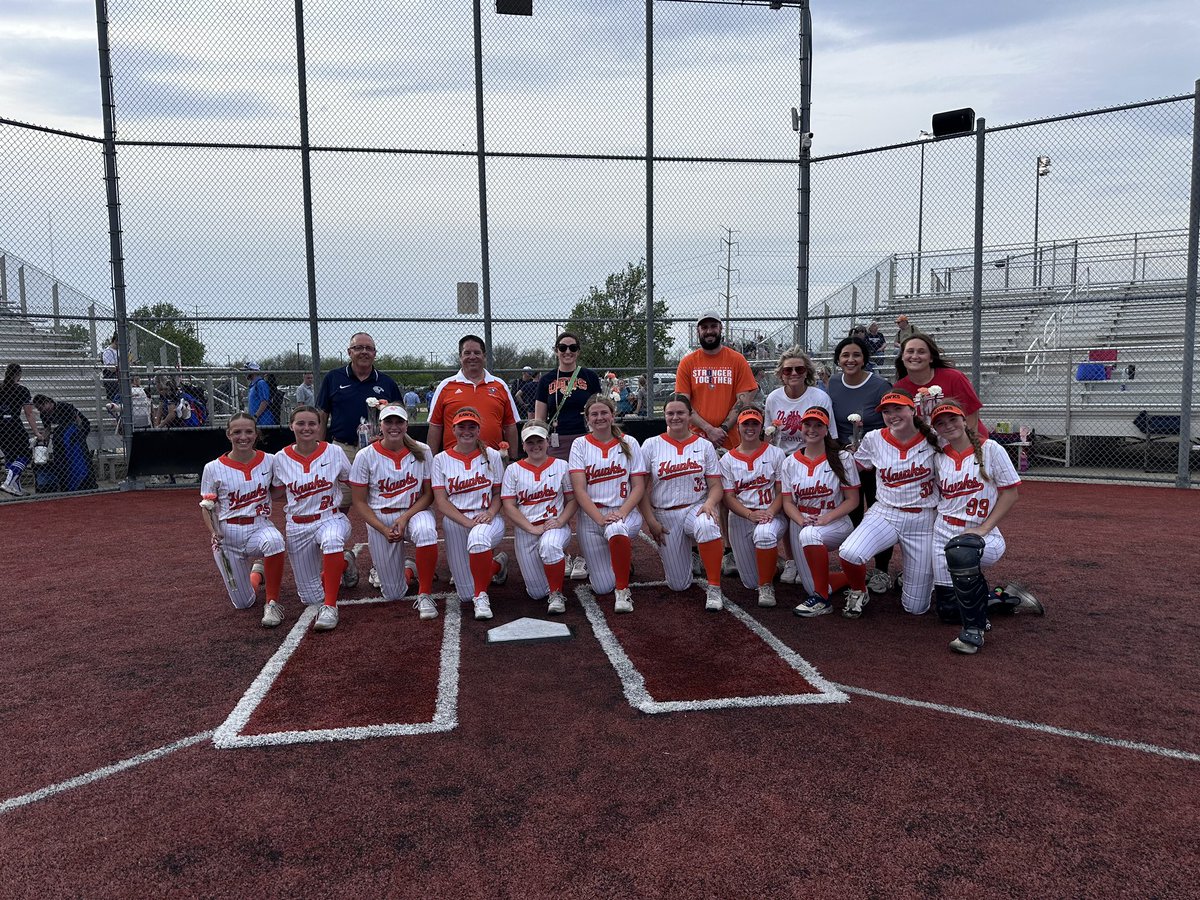 Olathe East Softball tweet media