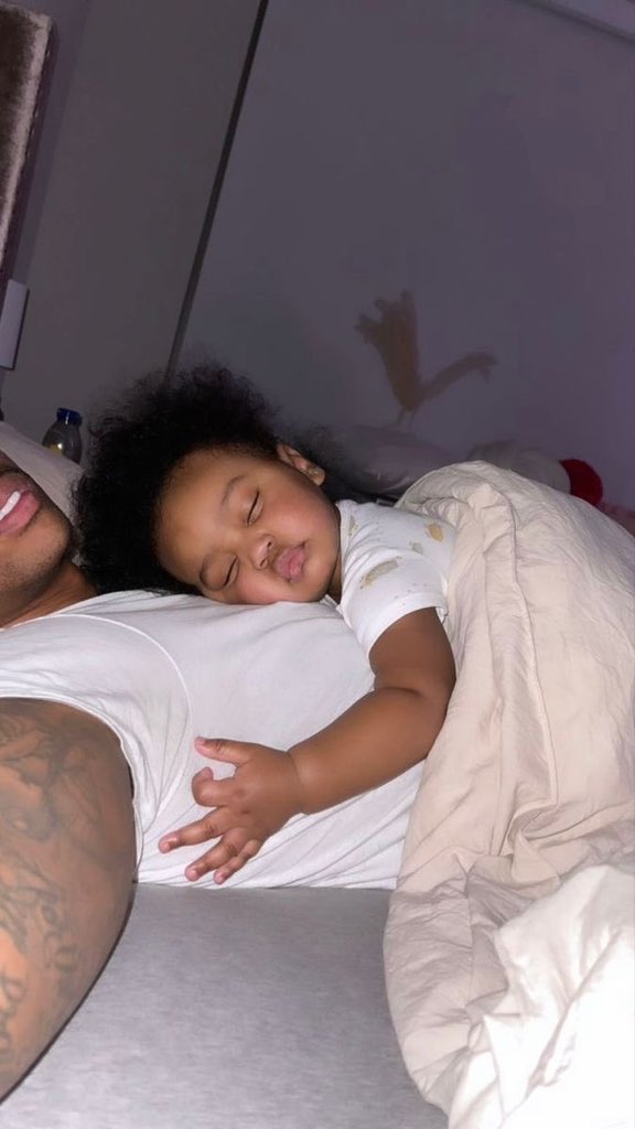 Ivory ✪ tweet media