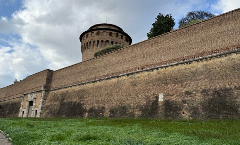 End Wokeness tweet media