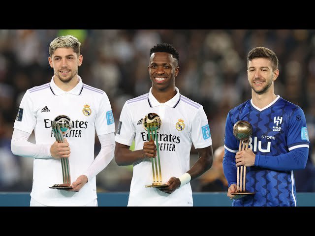 Classic2234's tweet photo. @usus_6 @Alwaleed_Talal تعرف مانشستر ستي يا دلخ 😅✌️

وريال مدريد 😜

💙💙 جيتهم ودقيتهم في كاس العالم 💙👌 https://t.co/WRUzLCKbdw