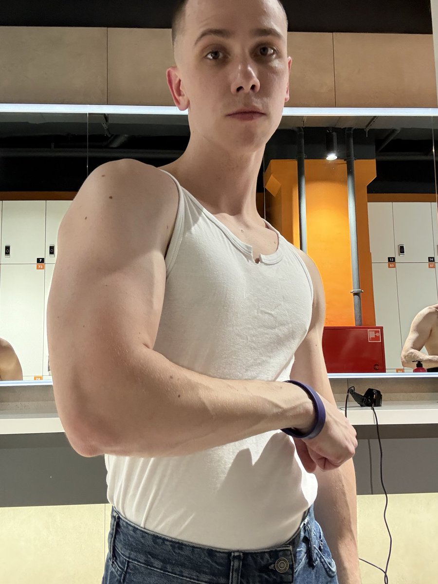 charnikovxxx tweet media