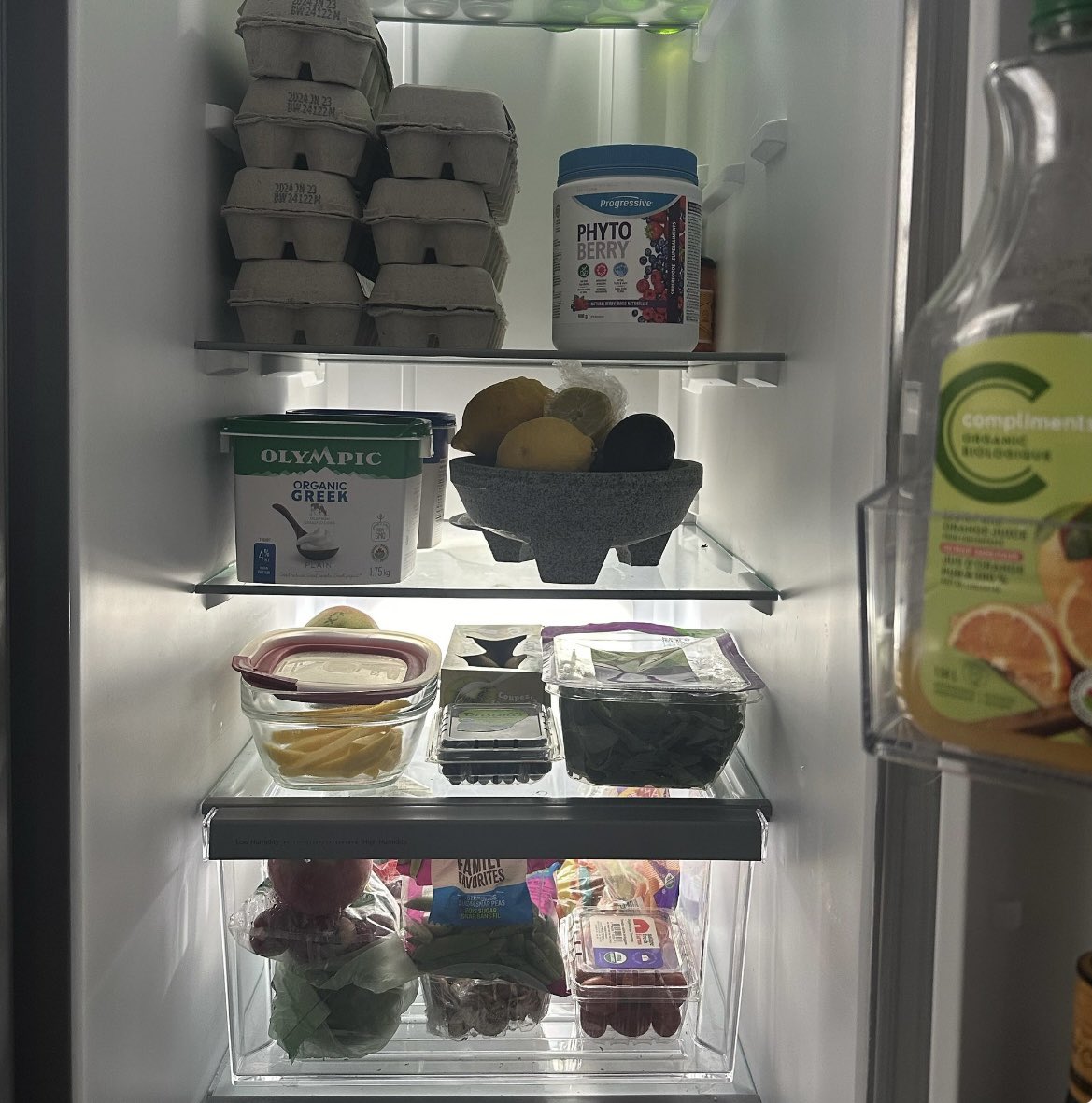 AgelessMeta's tweet image. For me, it’s not all about the gym. I need the cardio benefit from running  to achieve the VO2 to run at engine

It has brought my fitness level to the higher at it has ever been

At 63- 4 days

That shot of my fridge is the fuel that drives me

#FitOver60 #Ageless #BuiltToLast