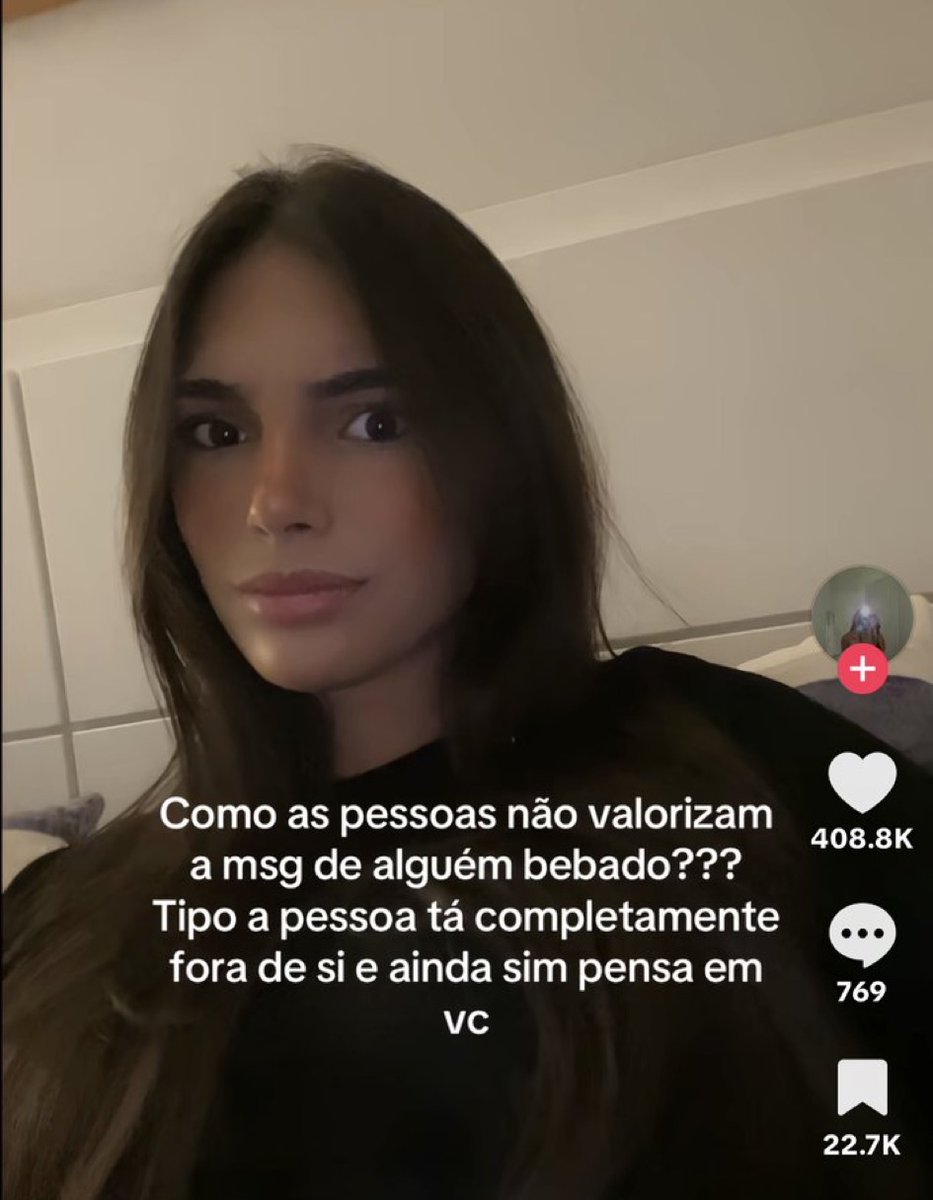 Tiktok fora de contexto tweet media
