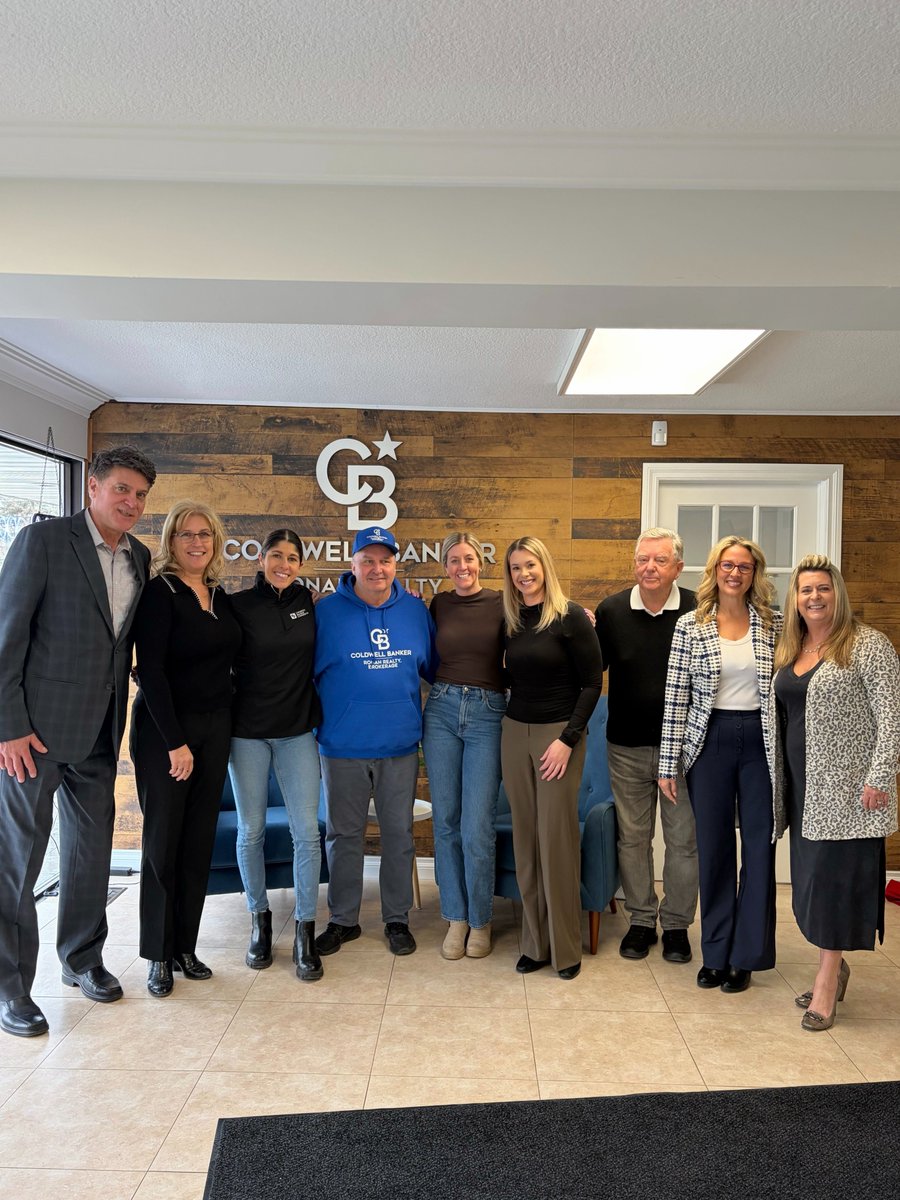 cbronanrealty's tweet photo. What’s influencing real estate financing right now? 🏠

We connected with National Bank of Canada for insights on rates, mortgages and realtor incentives, so we can continue to better guide our clients and connect them with the right experts in our communities. https://t.co/zIEHC42mlq
