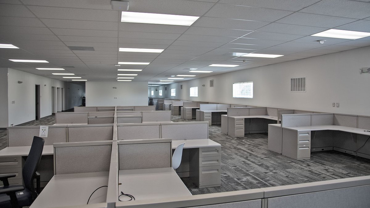 PalomarModular's tweet photo. The KIPP Journey campus in Houston, Texas, is a 34,800-square-foot modular education building development consisting of four buildings and forty modules. See more https://t.co/6orneDWSTJ https://t.co/cOQRI2IZFd
