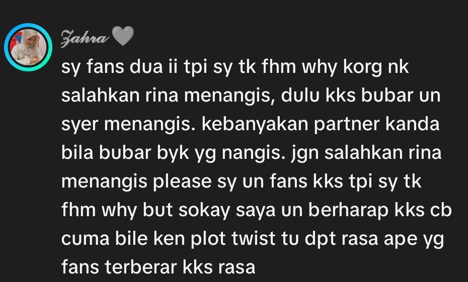 Menangis sebb kena prank kan si syer yang rina  sebbkan alief suka fanatik karina sampai post gmbar rina kat post meerqeen pastu sibuk kata fans syer capik kwn meerqeen kalo syer mcm buat tak xtau ja