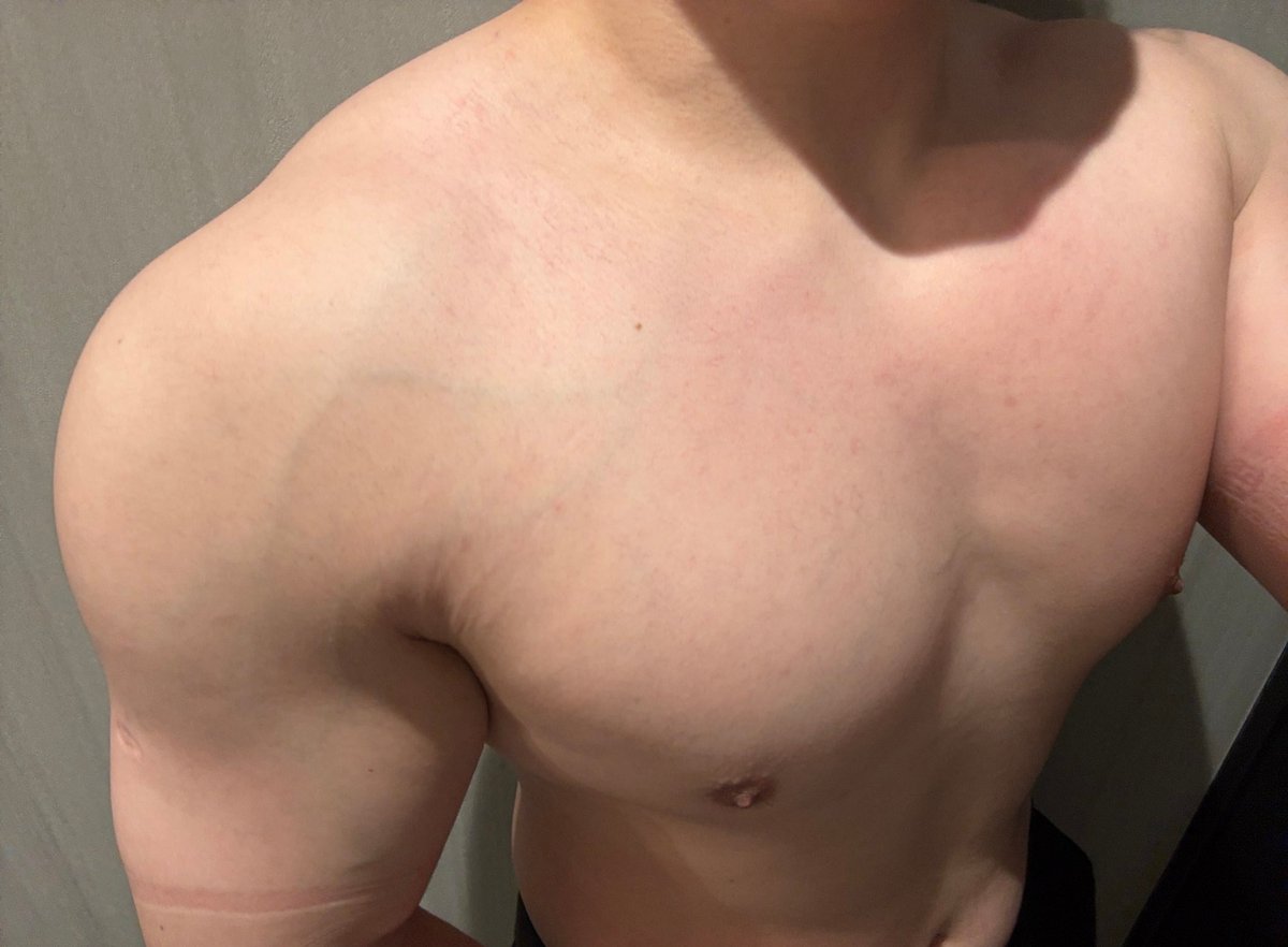 Cc(男妈妈养成版 tweet media