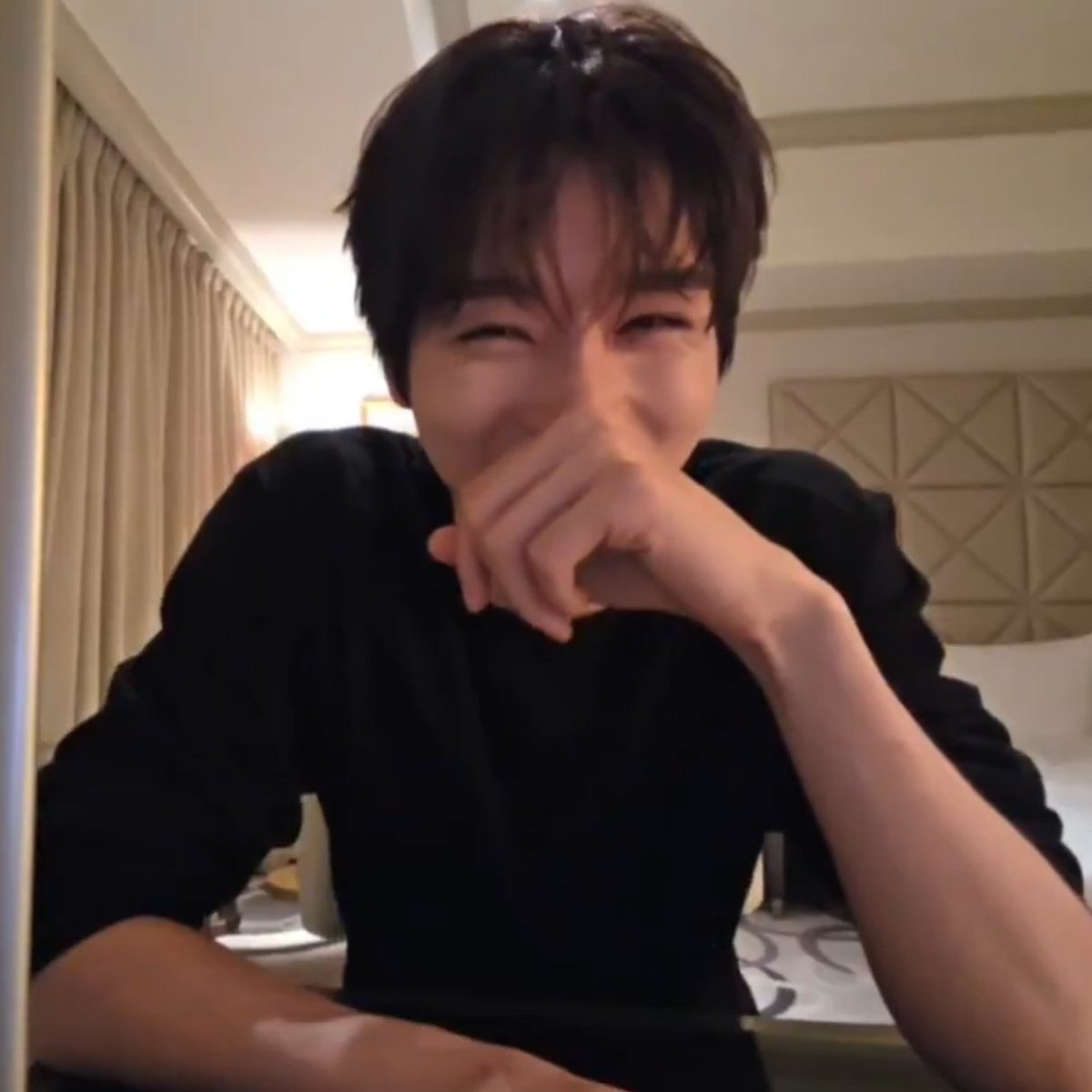 sungchan pics tweet media