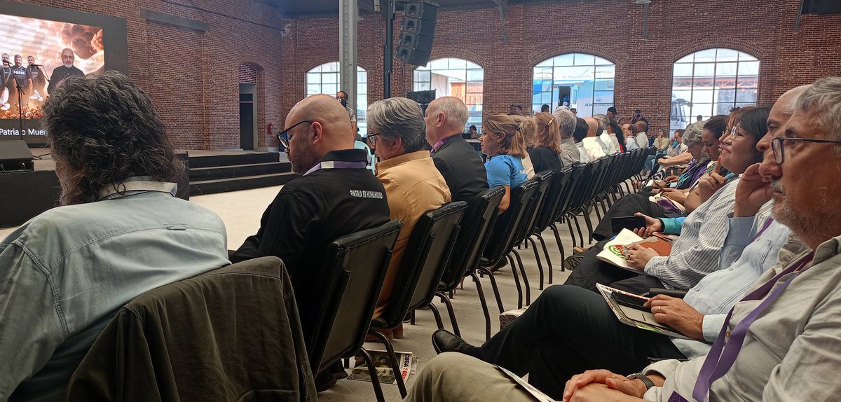 Con la presencia de <a href="/DiazCanelB/">Miguel Díaz-Canel Bermúdez</a> se inaugura en estos momentos el V Coloquio Internacional Patria.
#Cuba #CDRCuba #CubaNoSeRinde #GirónEsHoy