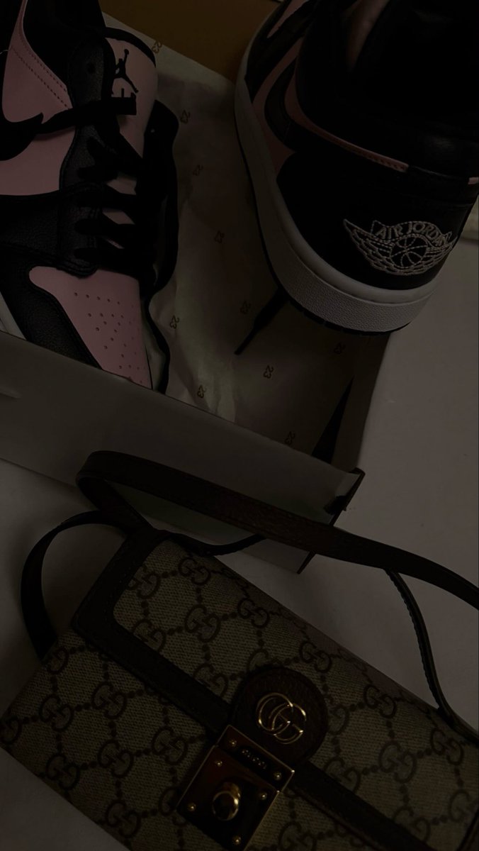SovereignMiind's tweet photo. My new babyy  🖤 https://t.co/meTybsZHyq