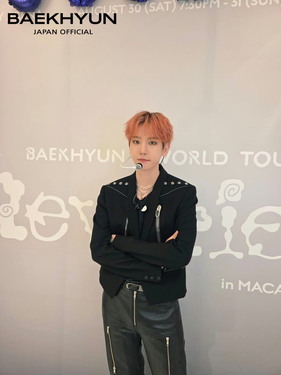 BAEKHYUN WORLD tweet media