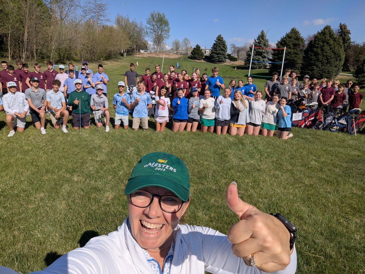 LEGirlsGolf's tweet photo. ⛳ East High girls golfers giving back!  Shout out to Tasha Kolbas, Poppy Peter, Piper Sibert, Aubrey Christensen, and Ellajean Loos for mentoring youth golfers &amp; teaming up with Pius X players to make an even bigger impact. Proud of these gals 💙 🤍 #rollsparts  #GrowTheGame https://t.co/JwXzc4yLYn