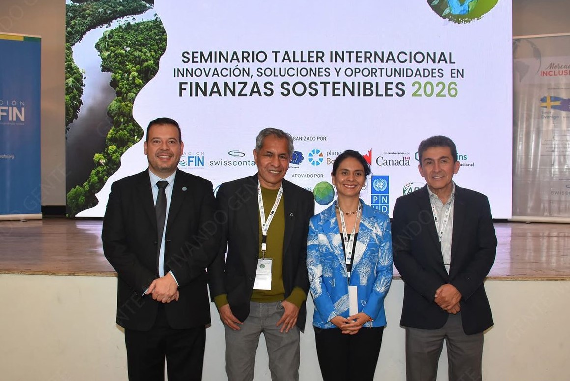 UNIDO_Bolivia's tweet photo. El representante país de ONUDI en Bolivia, Diego Alvarez participó en el Seminario Taller Internacional “Innovación, Soluciones y Oportunidades en Finanzas Sostenibles 2026” donde resaltó la importancia de la minería aurífera responsable en el marco de las finanzas sostenibles. https://t.co/OHzsSgqLZ4