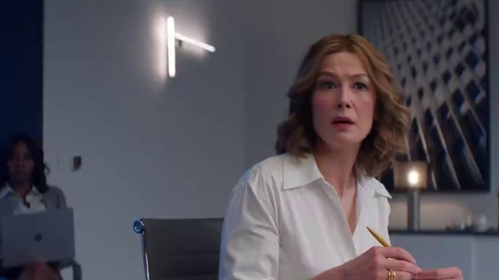 𝐁𝐓 tweet media