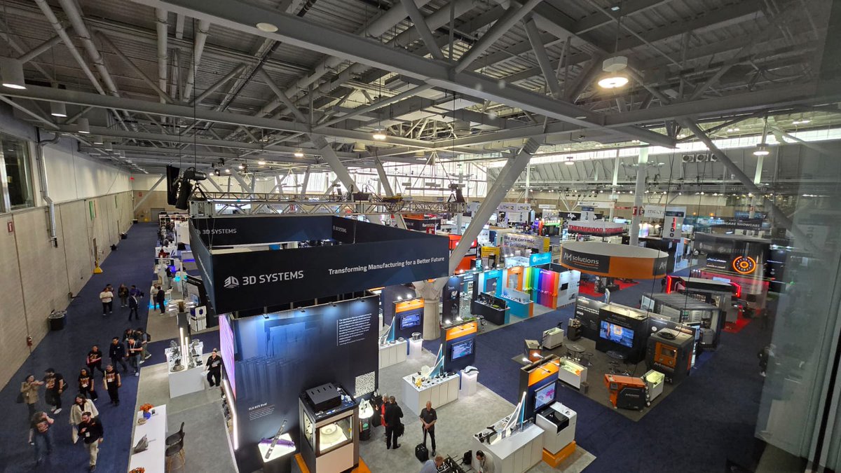 Thought3D tweet media