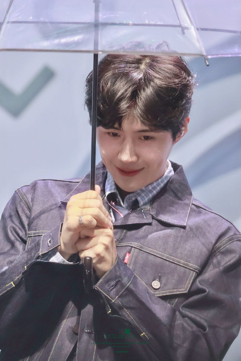 d_mellow_508's tweet photo. 260411 김선호 LOVE FACTORY 팬미팅💕 HQ

올리고 싶던 사진인데 데이터를 못 찾았었어요 ㅠㅠ 찾았다 ㅠㅠㅠㅠㅠㅠㅠ

#김선호 #キムソンホ #キムソノ  #kimseonho  #金宣虎 https://t.co/fjlQmuxIYb