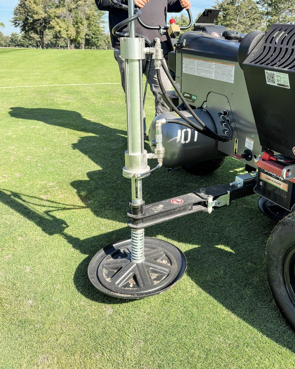 TheAir2G2's tweet photo. Air where your turf needs it.

#Air2G2 https://t.co/MusbEeHWuF