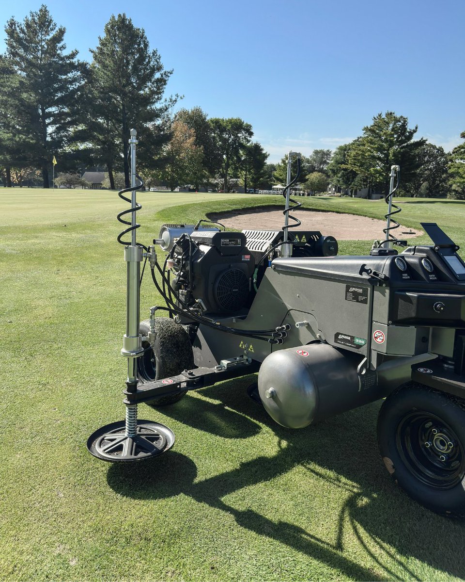 TheAir2G2's tweet photo. Air where your turf needs it.

#Air2G2 https://t.co/MusbEeHWuF