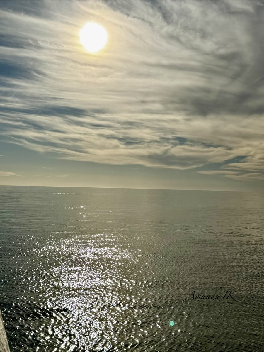 AmandaJK_'s tweet image. Nothing can beat afternoon walks with views like this👌

#MyPhoto #ocean #photography #stunning