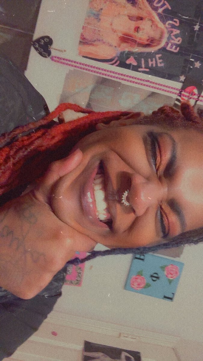 92sturdy's tweet image. Now lemme go to THA floor I jus wanna dance 🥋🖌️👑🌟 then come those three little words outcha mouth any minute 💅.  #hairtransformation #lookoftheday #eyeshadowinspo #idowhatiwant #fypage