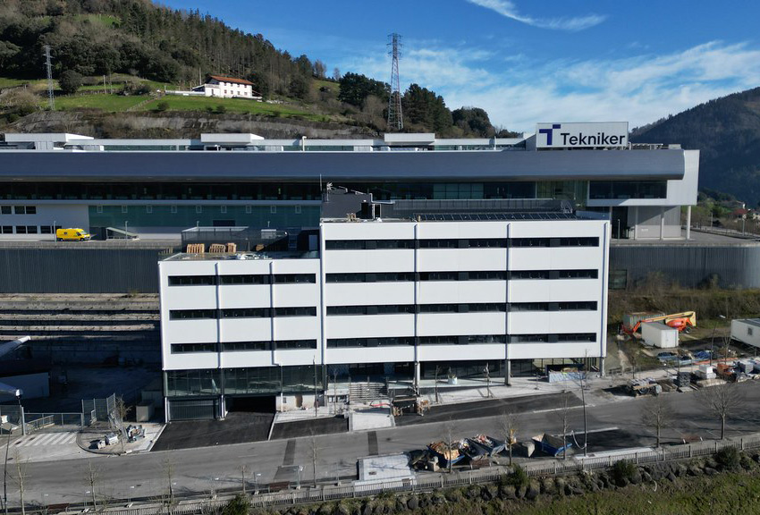 Estrategianet's tweet photo. - #Azpilur comienza a #comercializar el nuevo edificio en #Erisono destinado a iniciativas empresariales #avanzadas
https://t.co/8VkPS5752y https://t.co/Pu1VgrdlXC
