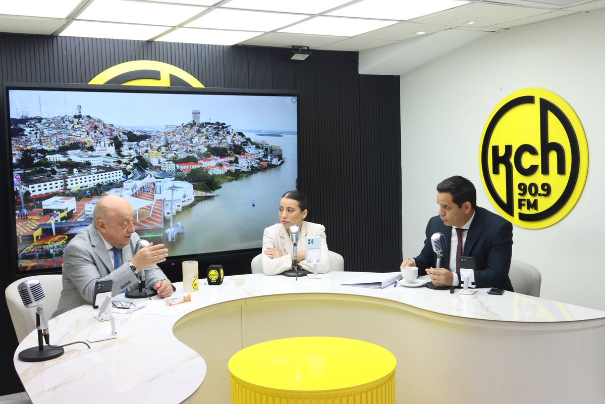 ATM Guayaquil tweet media