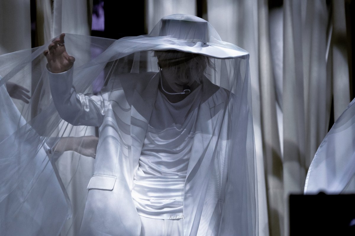 Moonstruck tweet media