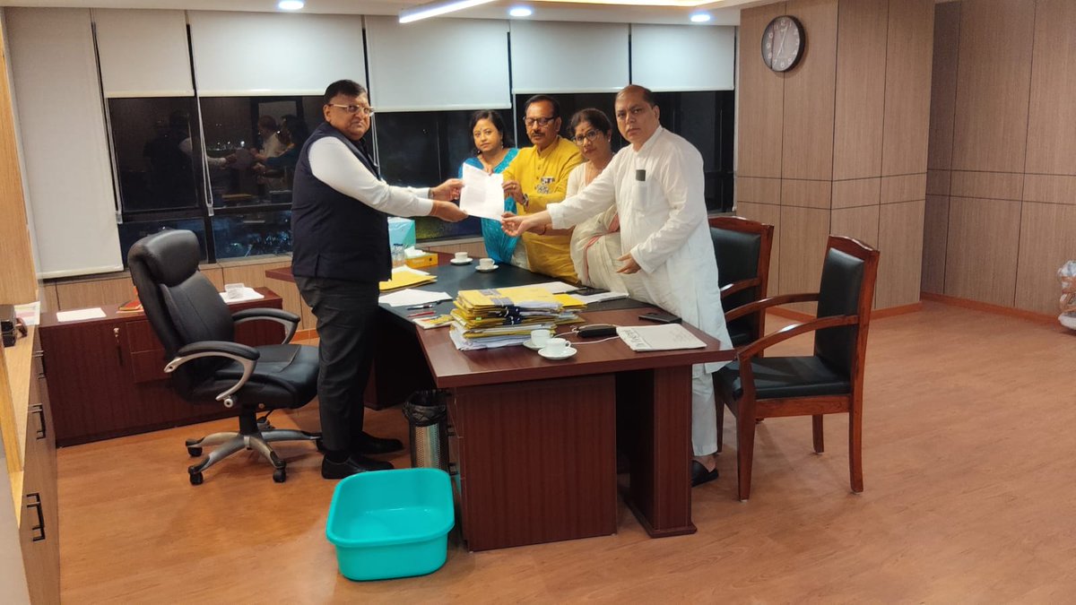 AITCofficial's tweet photo. Our four-member delegation has submitted a letter to @ECISVEEP and @CEOWestBengal raising serious concerns that demand immediate answers. Three days after the Kerala Assembly elections, complete polling data, including constituency-wise figures, vote percentages, and postal ballot statistics, remains unpublished.

We have also flagged the deeply troubling precedent from the 2024 Andhra Pradesh elections, where nearly 52 lakh votes were recorded between 8 PM and 2 AM, including 17 lakh votes after midnight, at a pace of one vote every 20 seconds. These irregularities were never explained.

With Bengal's elections underway, such opacity cannot be tolerated. We have demanded immediate publication of Kerala's verified polling data, time-bound data release protocols for all future elections, and robust audit mechanisms to prevent irregular voting patterns.