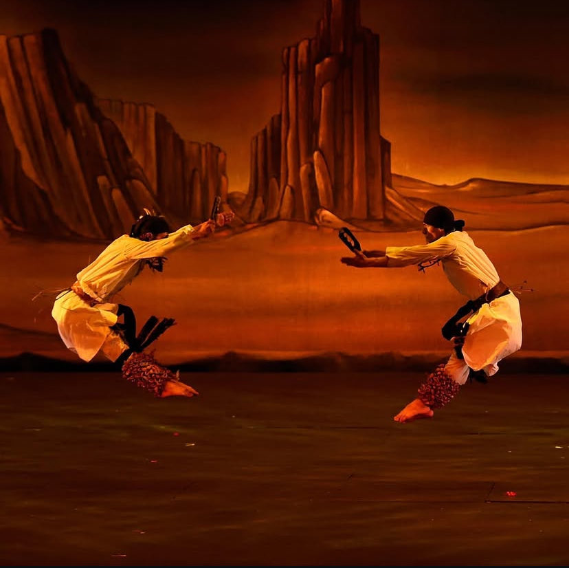 BalletAmalia's tweet image. ¡No te lo pierdas! 

Ven con tu familia y amigos a disfrutar de una tarde llena de alegría y cultura, boletos disponibles en taquilla del Recinto, Castillo de Chapultepec y Ticketmaster.

#ballet #danza #mexico #cdmx #cultura