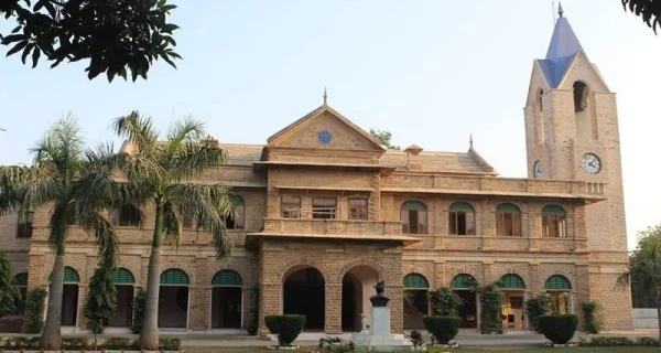 Nava_Bharat's tweet image. ग्वालियर में जुटीं पारसी समाज की दिग्गज हस्तियां, तीन दिन चलेंगे कार्यक्रम
navabharat.com/?p=448122

#ProminentFigures #ParsiCommunity #Gather #Gwalior #ThreeDayEvent #Gwalior #MadhavraoScindiaHeritageFestival #PriyadarshiniRajeScindia #ParsiHeritage #News #Navabharat